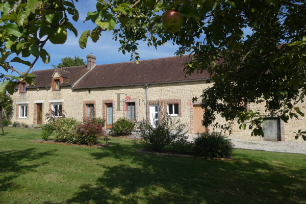 Offres de vente Maison Bazoches-sur-Hoëne 61560